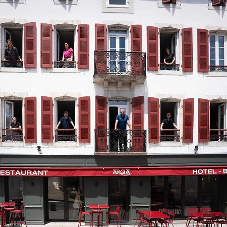 Hotel Argia Hasparren Kültér fotó