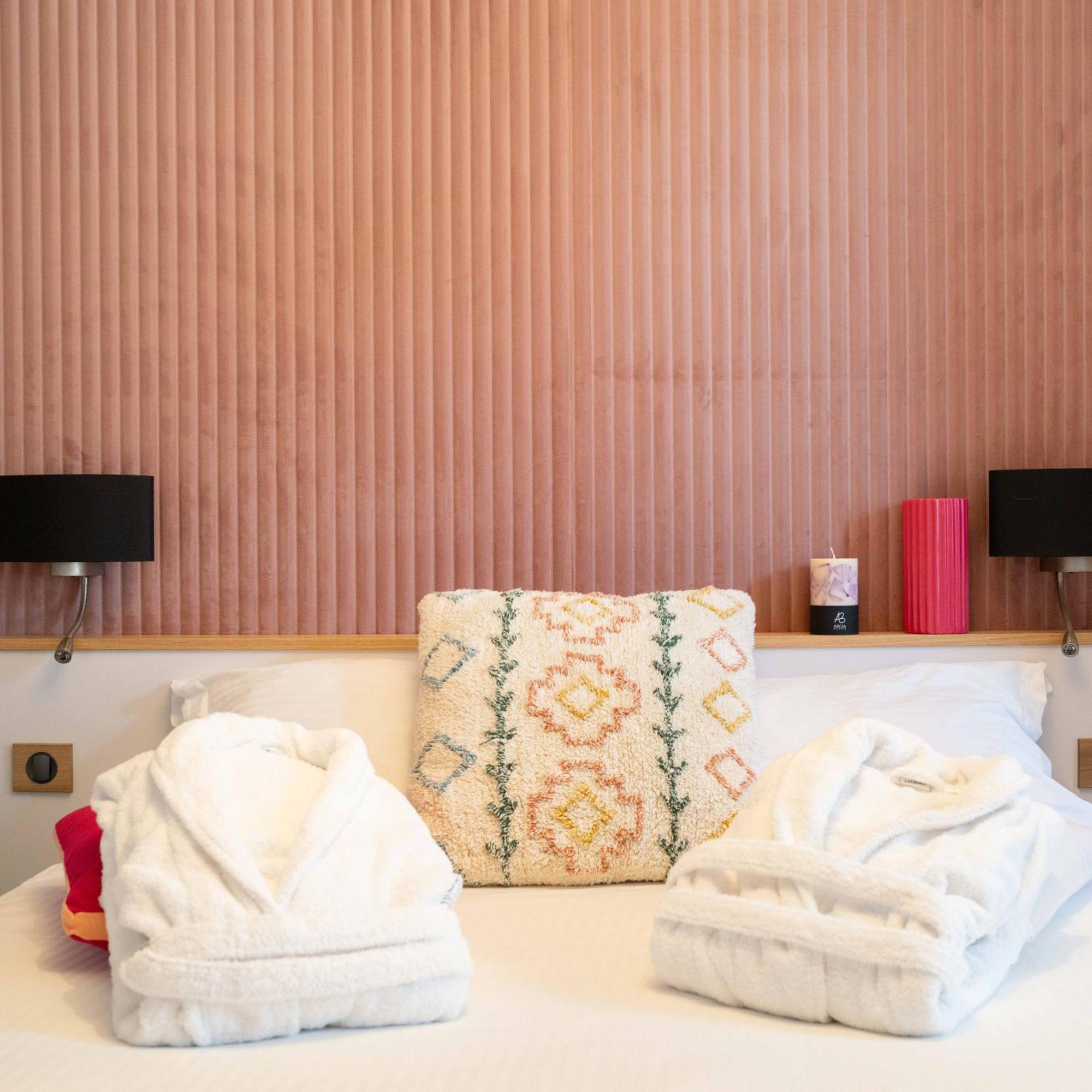 Hotel Argia Hasparren Kültér fotó