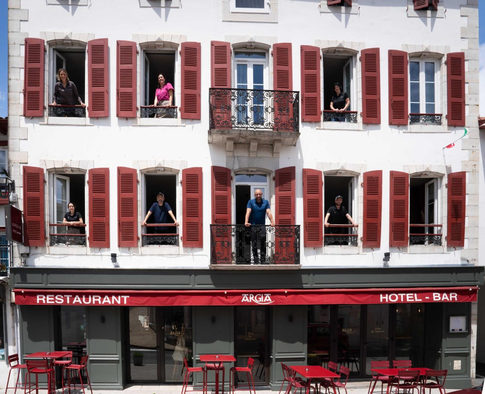 Hotel Argia Hasparren Kültér fotó